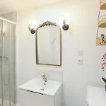 Twilight Star - Sauna & Private Cinema - Parking Appartement