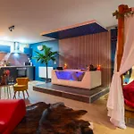 Twilight Star - Sauna & Private Cinema - Parking * Amiens