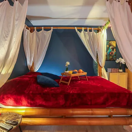 Twilight Star - Sauna & Private Cinema - Parking *