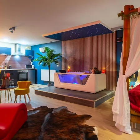 Twilight Star - Sauna & Private Cinema - Free Parking * Amiens